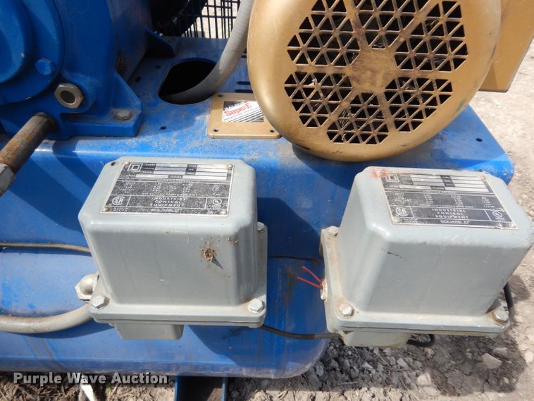 image for item HT9041 2015 Quincy QT5 air compressor