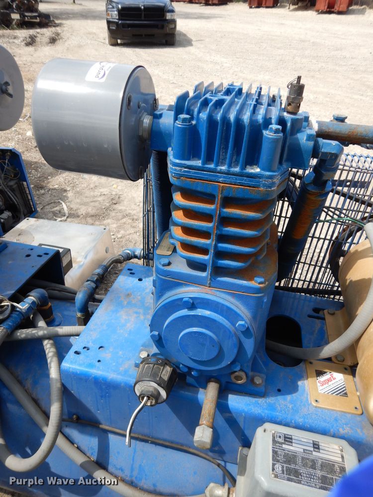 image for item HT9041 2015 Quincy QT5 air compressor