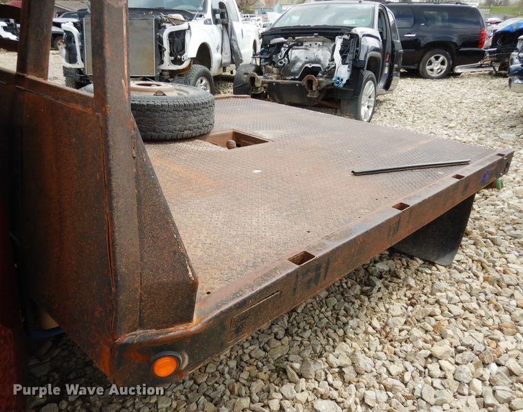 image for item HT9049 MFG flatbed