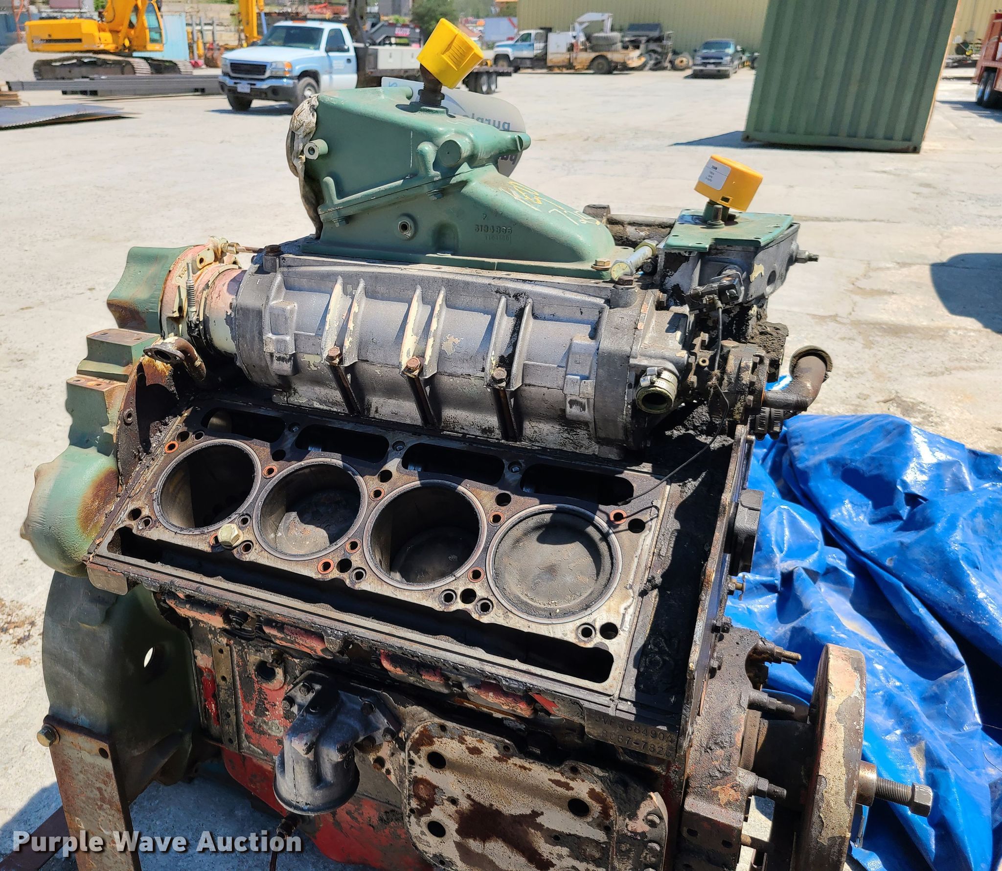 Detroit Diesel 8V92 eight cylinder diesel engine in Liberty, MO | Item ...