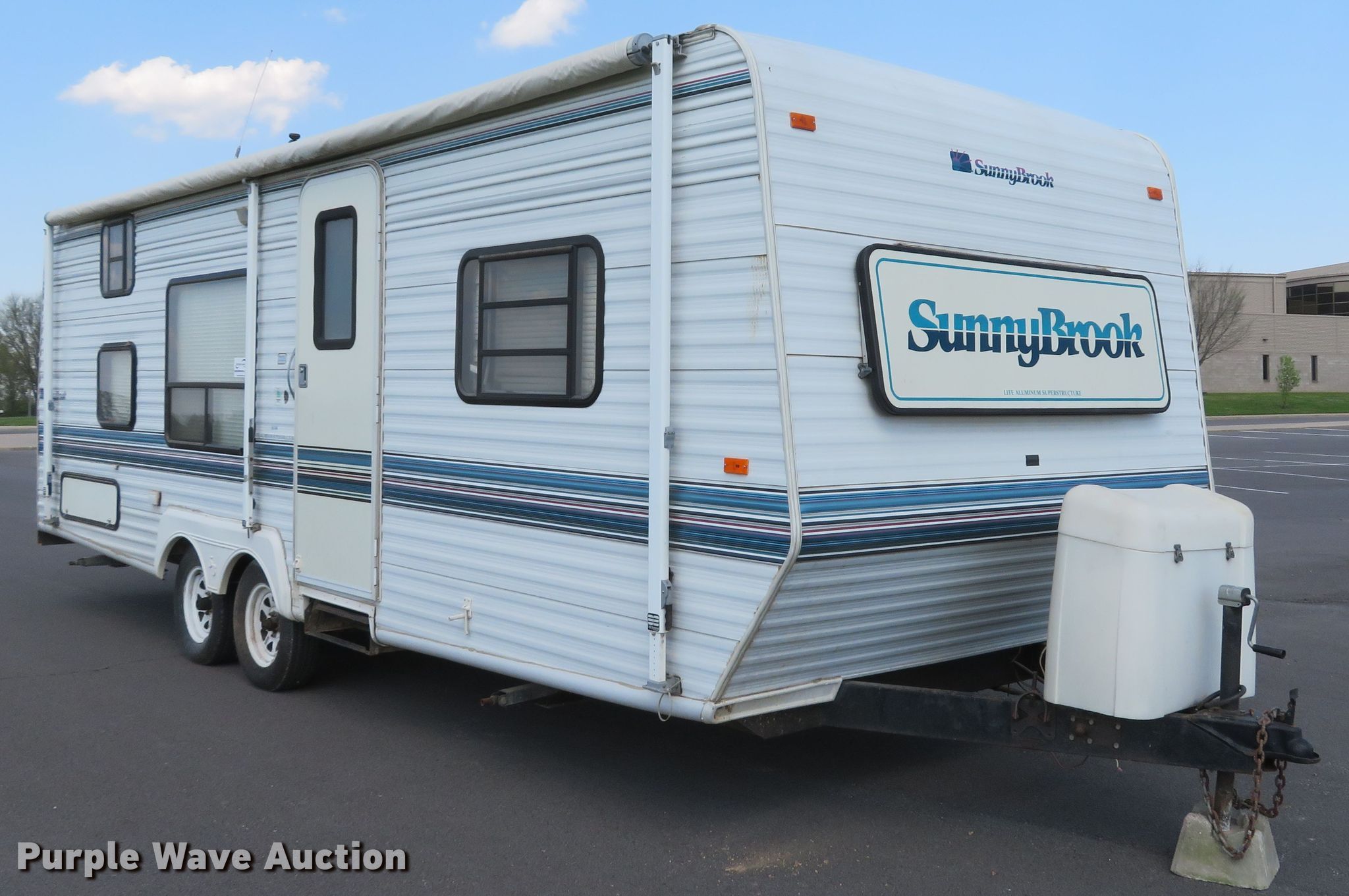 1996 Sunnybrook 26DB camper in Moscow Mills, MO Item DI2123 sold