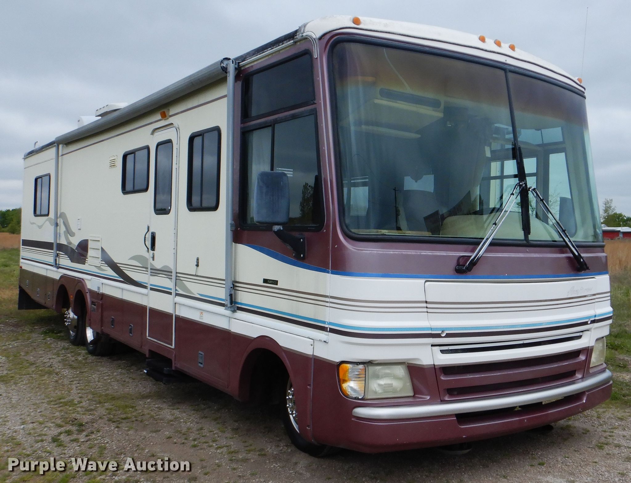 1998 Fleetwood Pace Arrow rv in Collinsville, OK Item GF9169 sold