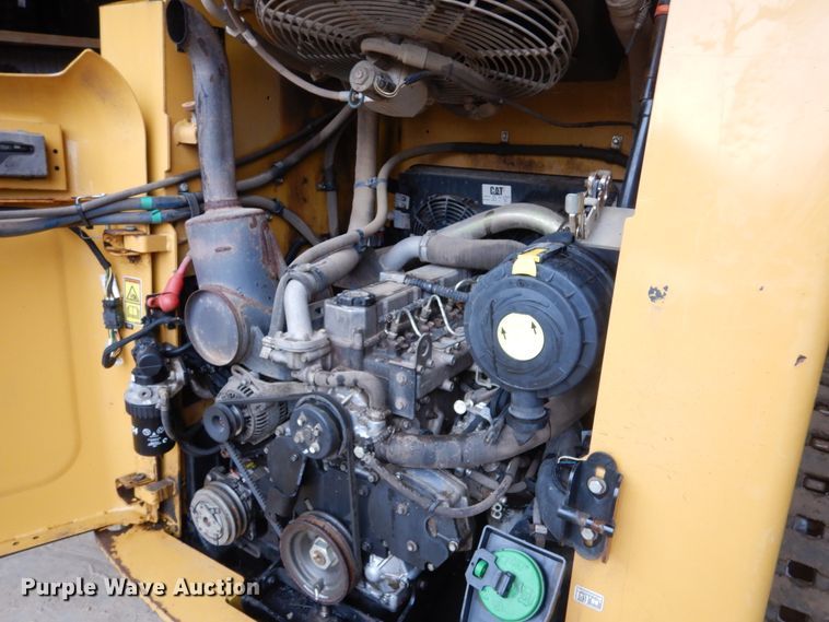 image for item DA8362 2011 Caterpillar 279C  tracked skid steer loader