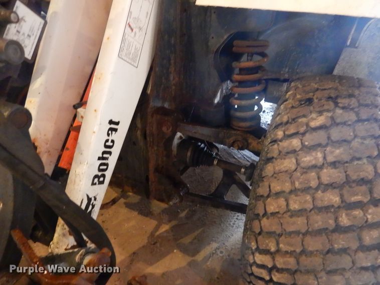 image for item DA8363 2015 Bobcat Toolcat 5600 utility vehicle