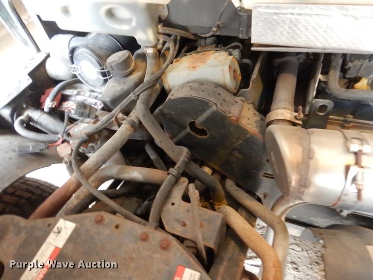 image for item DA8363 2015 Bobcat Toolcat 5600 utility vehicle