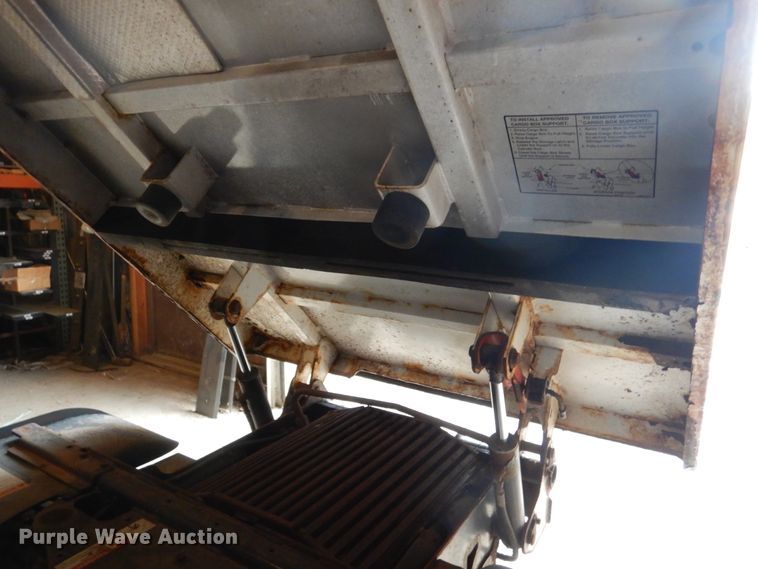 image for item DA8363 2015 Bobcat Toolcat 5600 utility vehicle