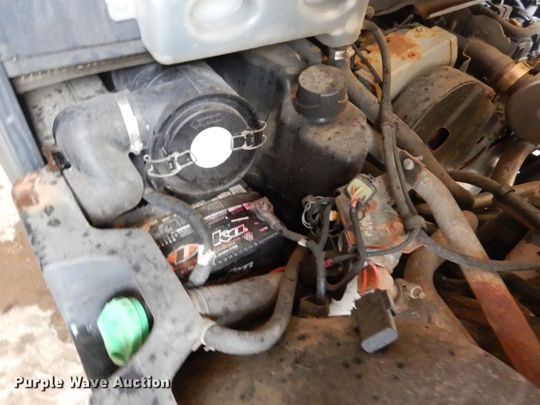 image for item DA8363 2015 Bobcat Toolcat 5600 utility vehicle