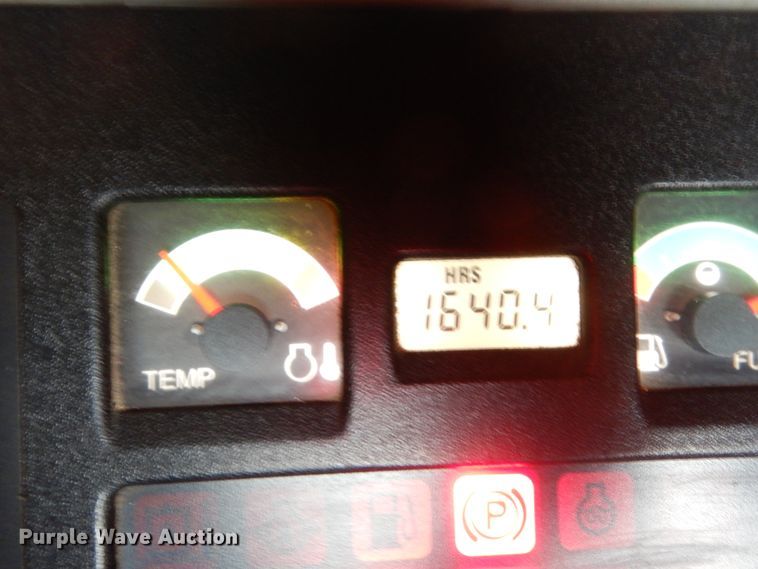 image for item DA8363 2015 Bobcat Toolcat 5600 utility vehicle