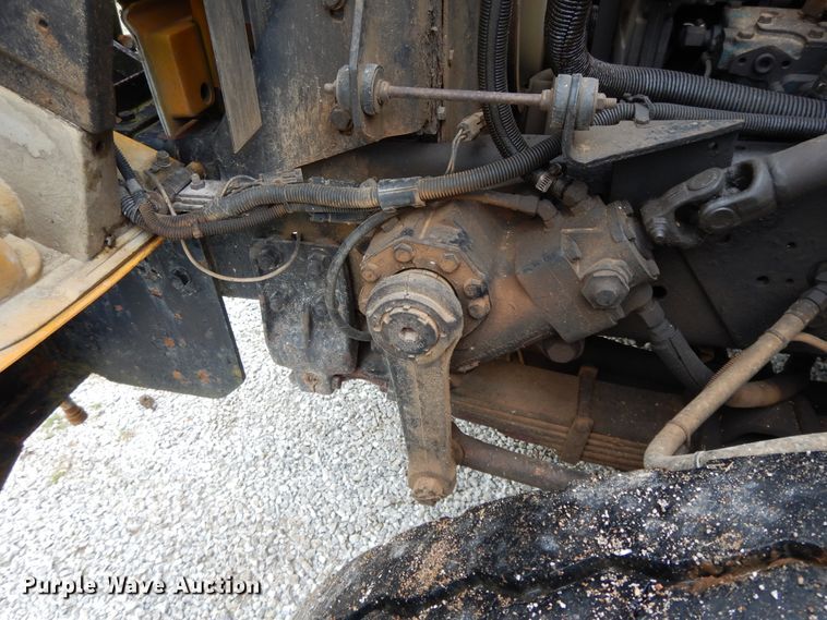 image for item DE5628 2000 International 4900 dump truck