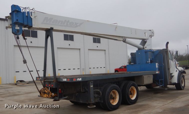 image for item DF3078 2004 Sterling LT7500 crane truck