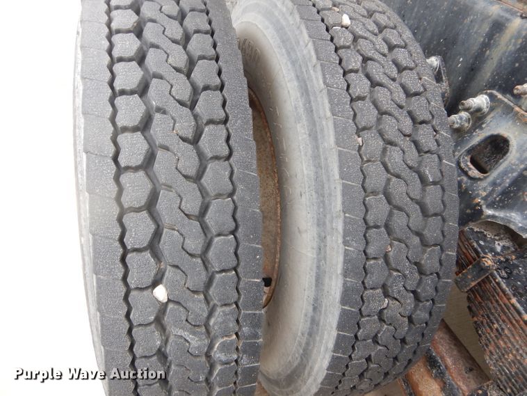 image for item DF3078 2004 Sterling LT7500 crane truck