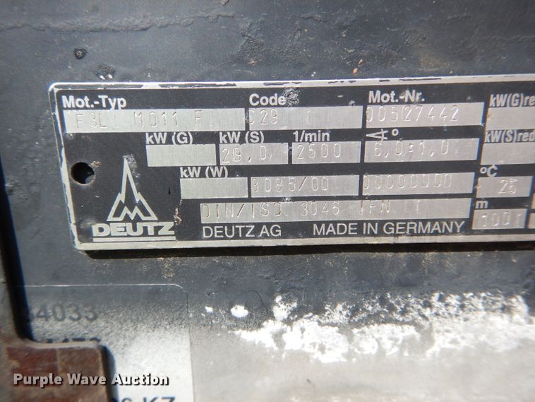 image for item DF3104 2000 Vermeer V3550A cable plow