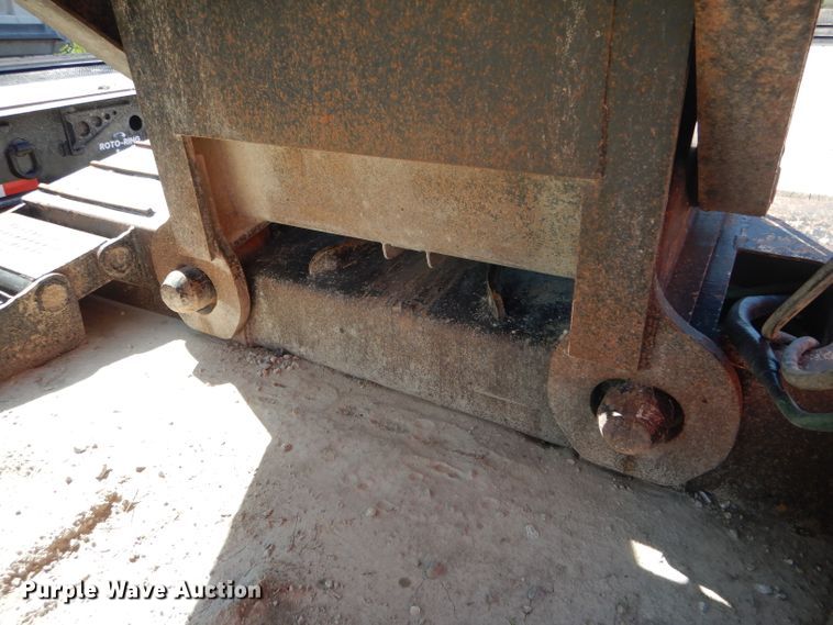 image for item DF3112 2001 Talbert TDW-355-HRG-1-T1 lowboy equipment trailer