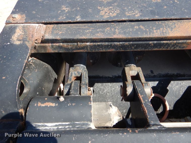 image for item DF3112 2001 Talbert TDW-355-HRG-1-T1 lowboy equipment trailer