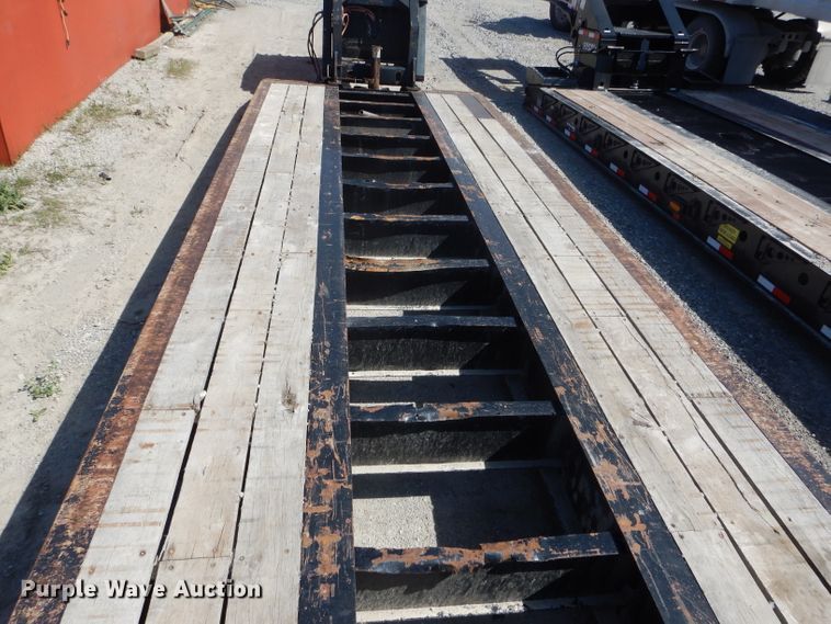 image for item DF3112 2001 Talbert TDW-355-HRG-1-T1 lowboy equipment trailer