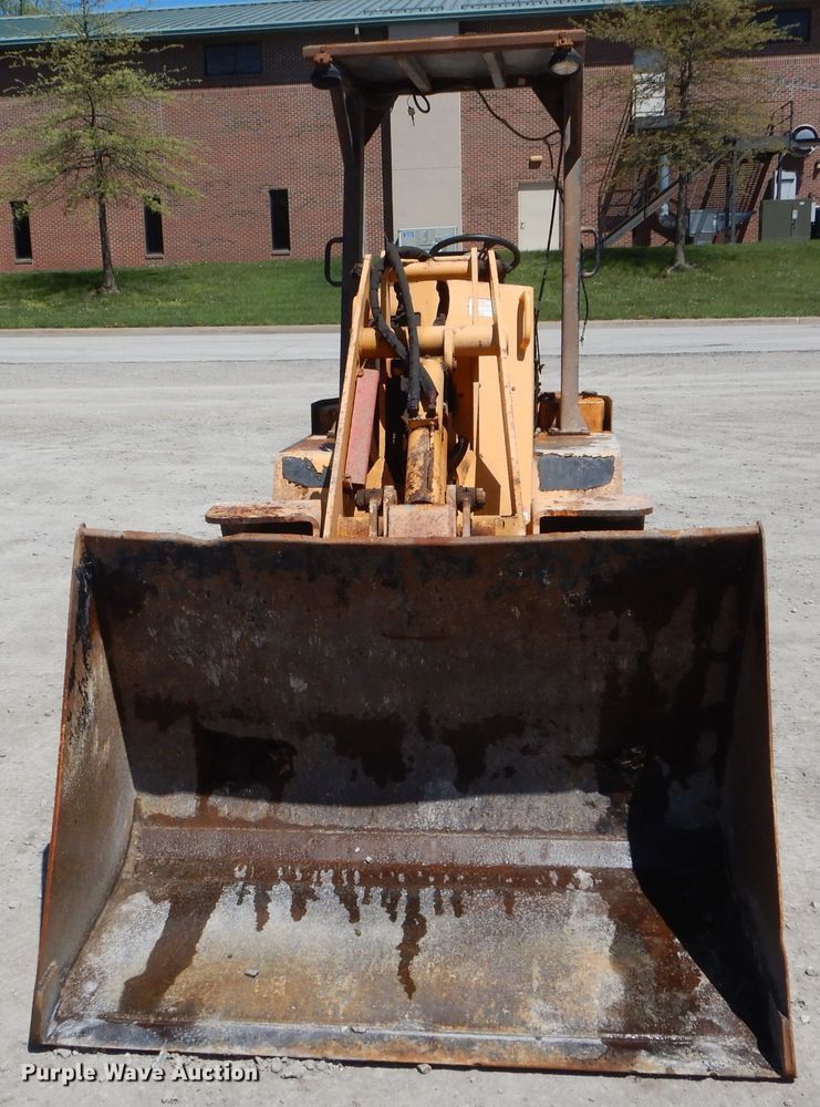 image for item DF3114 Swinger 2000AG  wheel loader