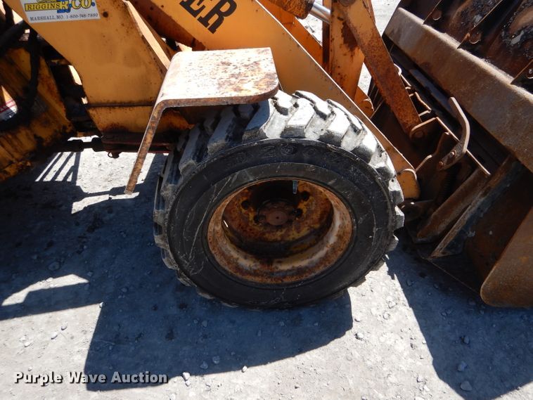 image for item DF3114 Swinger 2000AG  wheel loader