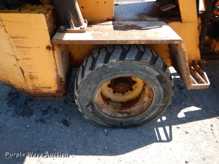 image for item DF3114 Swinger 2000AG  wheel loader