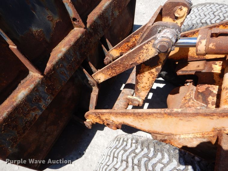 image for item DF3115 Swinger 2000AG  wheel loader