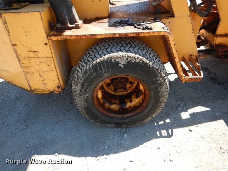 image for item DF3115 Swinger 2000AG  wheel loader