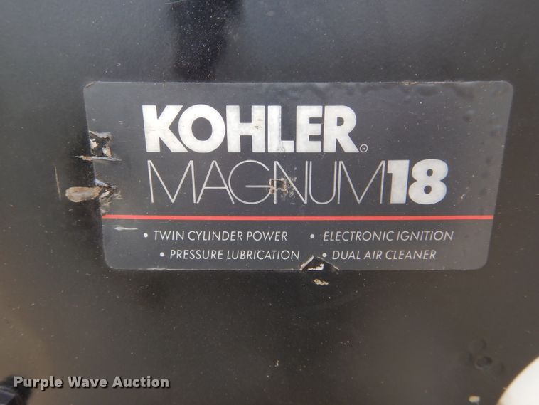 image for item DF3119 Bobcat 440B  skid steer loader