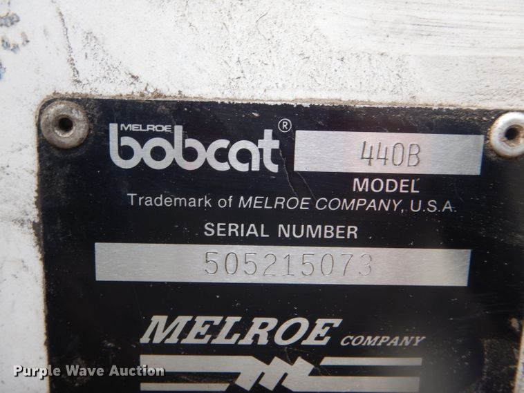 image for item DF3119 Bobcat 440B  skid steer loader
