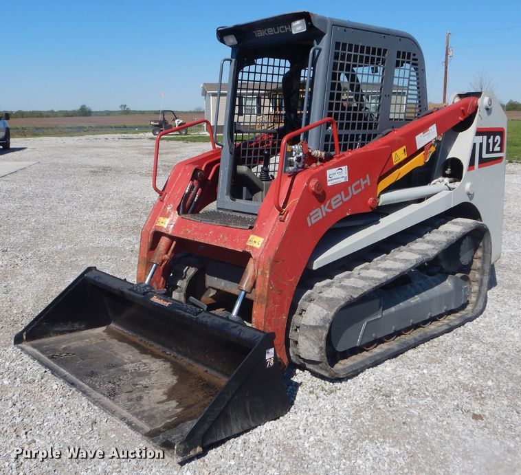 image for item DF3137 2014 Takeuchi TL12  tracked skid steer loader
