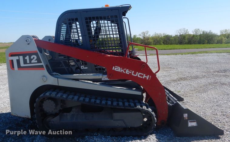 image for item DF3137 2014 Takeuchi TL12  tracked skid steer loader