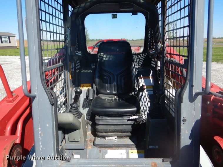 image for item DF3137 2014 Takeuchi TL12  tracked skid steer loader