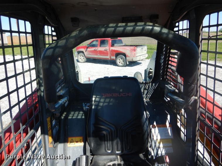 image for item DF3137 2014 Takeuchi TL12  tracked skid steer loader