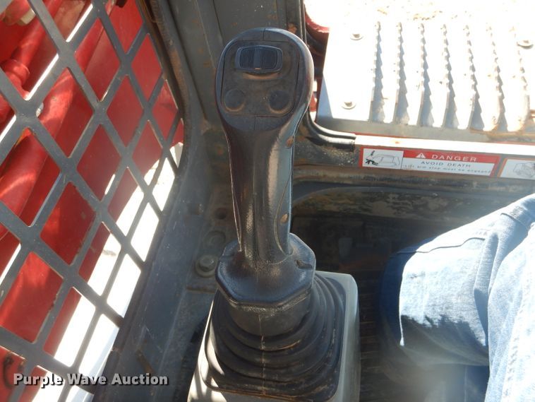 image for item DF3137 2014 Takeuchi TL12  tracked skid steer loader