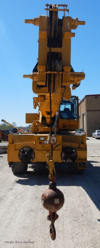 image for item DF5337 1998 Grove RT600C crane