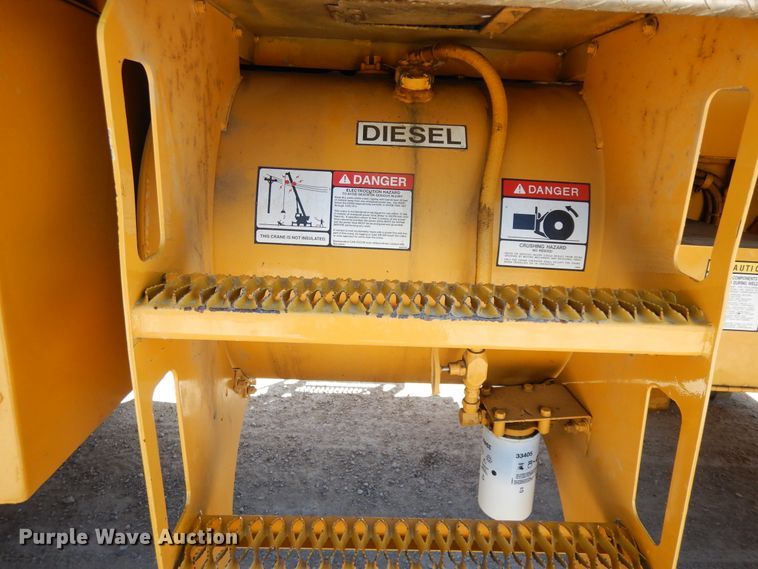 image for item DF5337 1998 Grove RT600C crane
