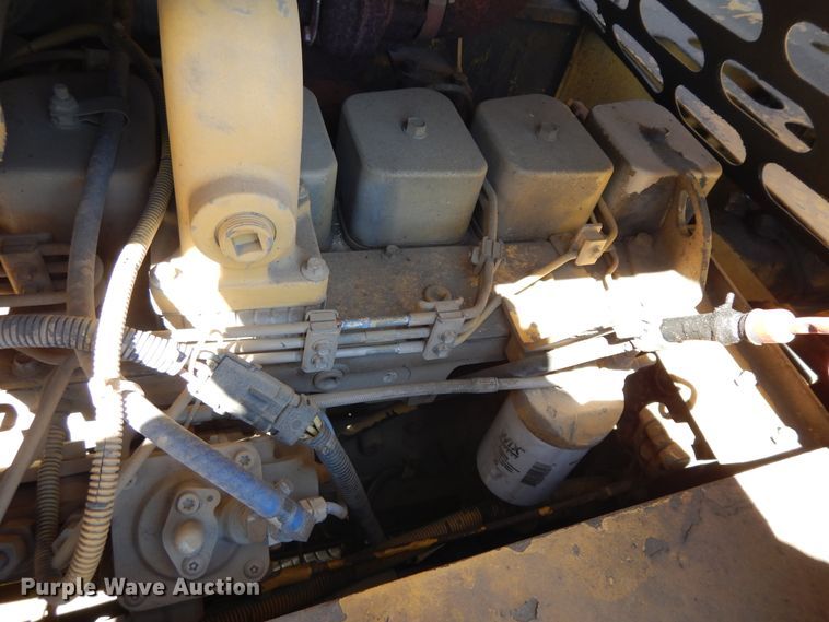 image for item DF5337 1998 Grove RT600C crane