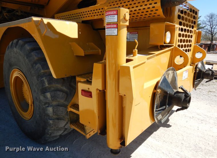 image for item DF5337 1998 Grove RT600C crane
