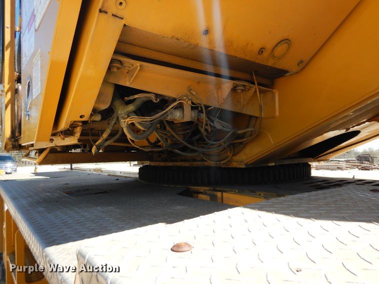 image for item DF5337 1998 Grove RT600C crane