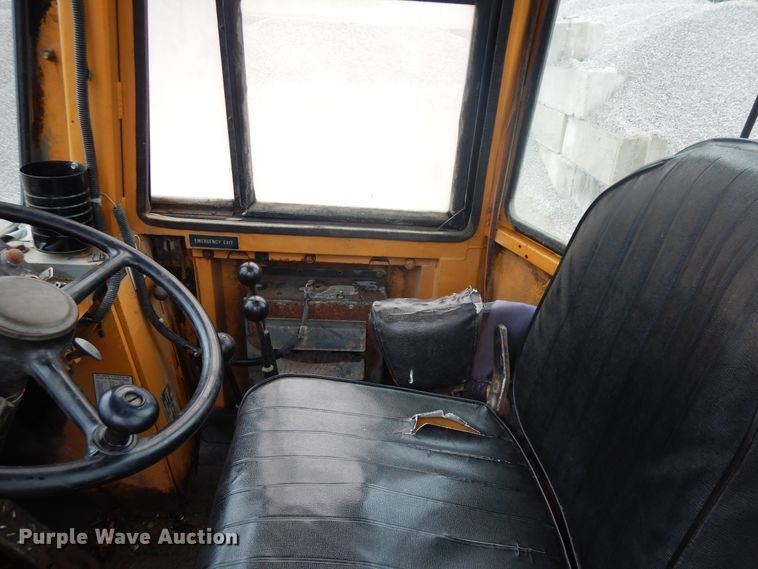 image for item DF5338 Dresser 515B  wheel loader