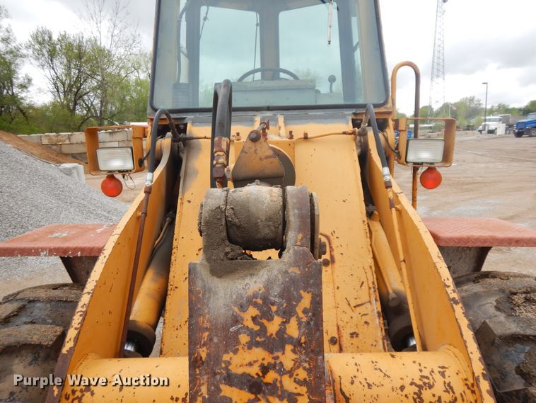 image for item DF5338 Dresser 515B  wheel loader