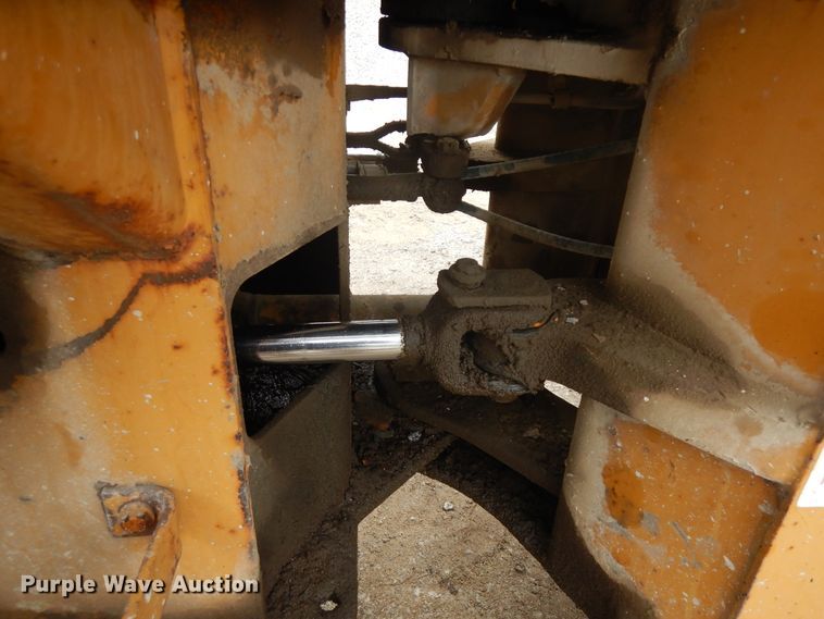 image for item DF5338 Dresser 515B  wheel loader