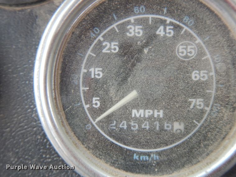 image for item DF5339 1995 Ford L9000 ready mix truck