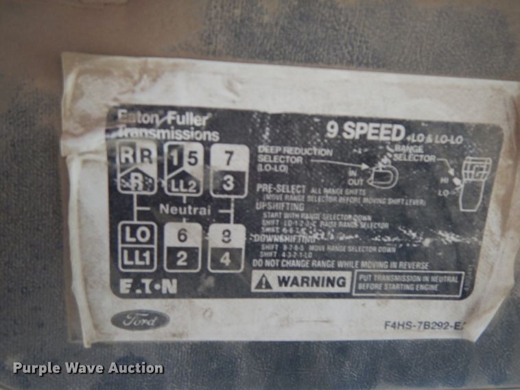 image for item DF5339 1995 Ford L9000 ready mix truck