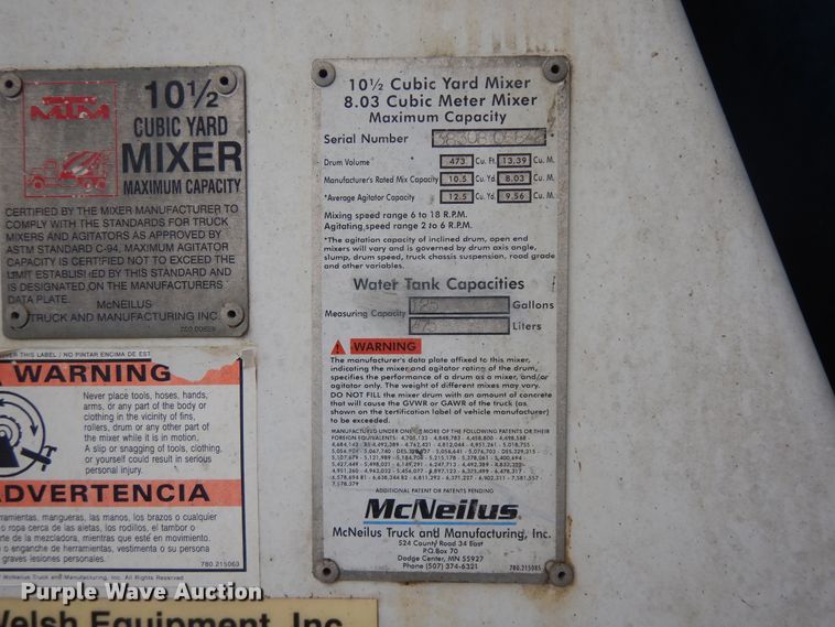 image for item DF5339 1995 Ford L9000 ready mix truck