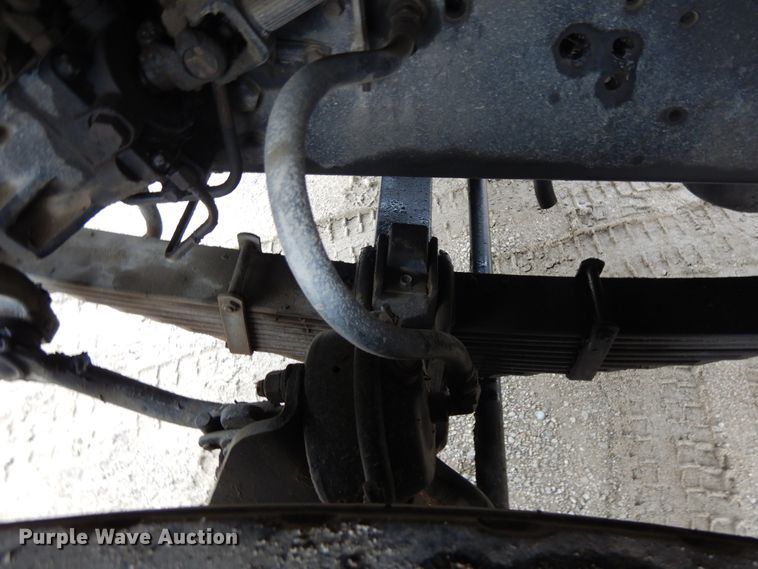 image for item DF5339 1995 Ford L9000 ready mix truck