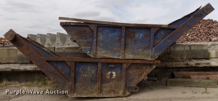 image for item DG2579 (2) trench boxes