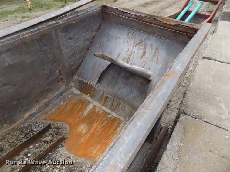 image for item DG2579 (2) trench boxes