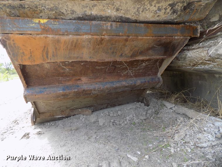 image for item DG2579 (2) trench boxes