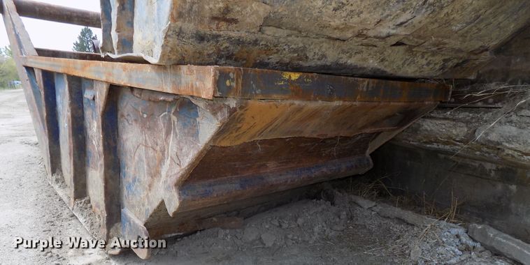 image for item DG2579 (2) trench boxes