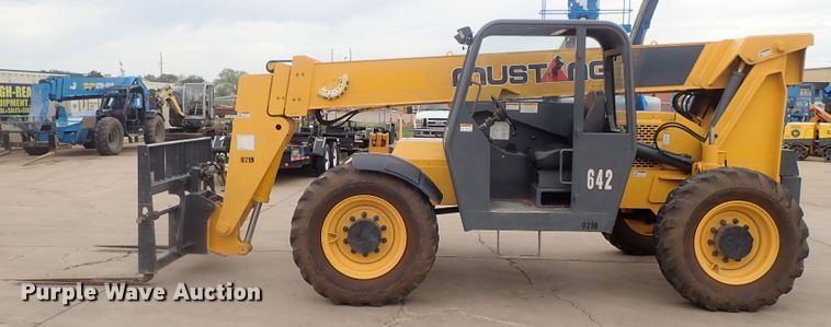 image for item DG3104 2007 Mustang 642  telehandler