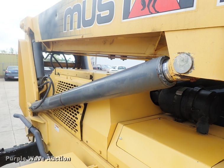 image for item DG3104 2007 Mustang 642  telehandler