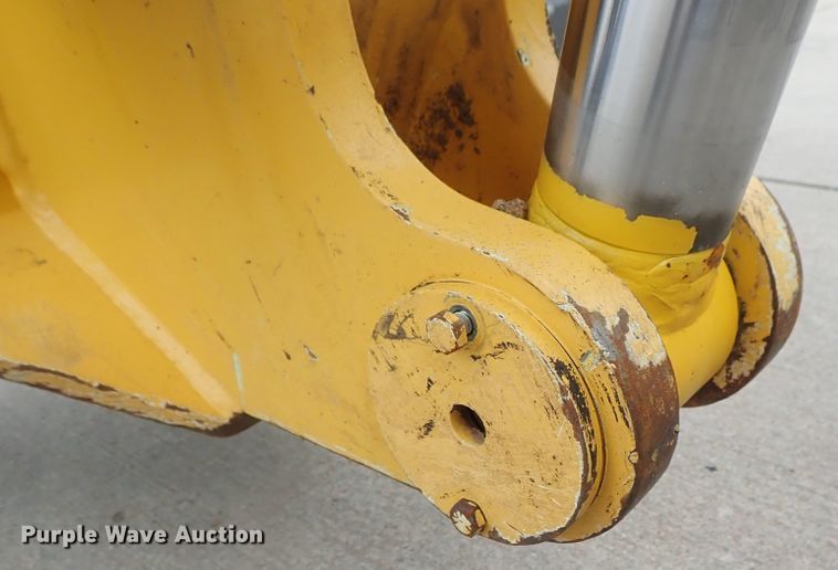 image for item DG3104 2007 Mustang 642  telehandler